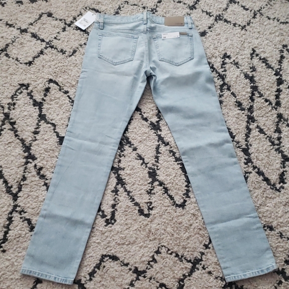 NWT Joe's Light Wash Denim Jeans - Picture 4 of 7